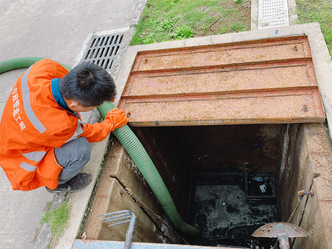 太湖抽化粪池